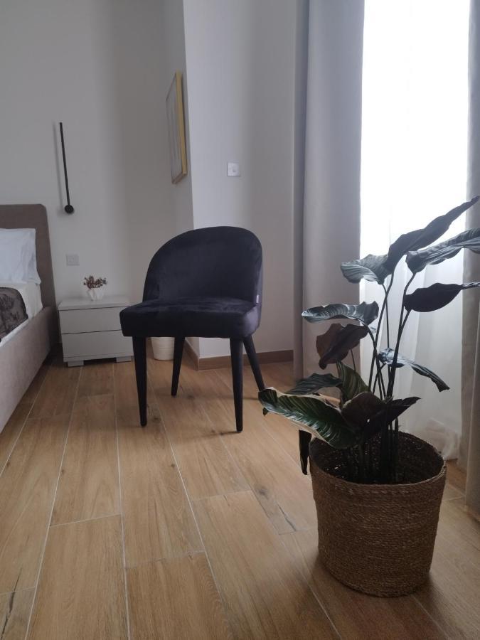 Coral Reef Apartments Сейнт Полс Бей Екстериор снимка
