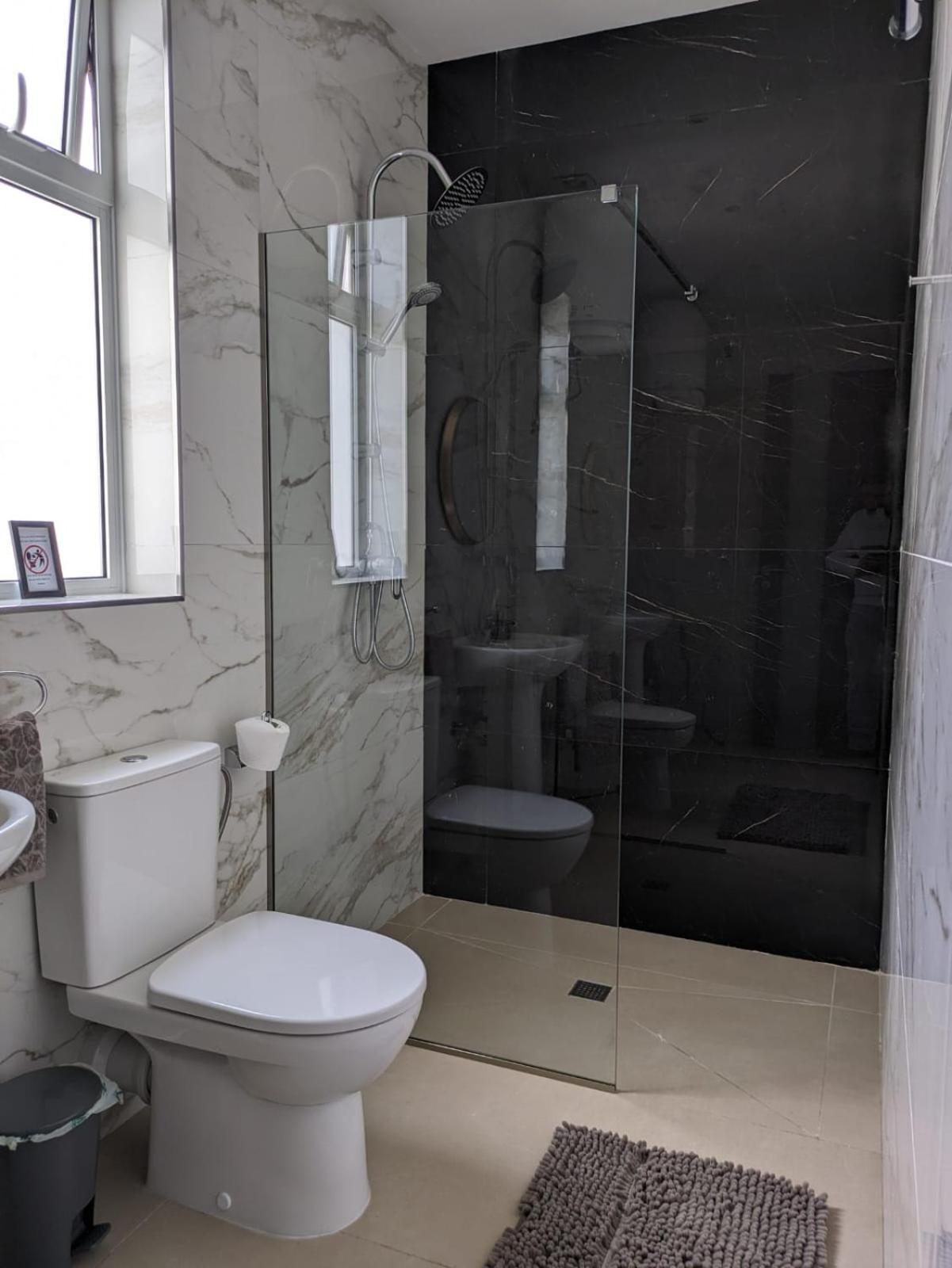 Coral Reef Apartments Сейнт Полс Бей Екстериор снимка